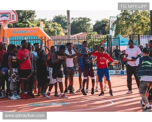 篮球的力量与智慧:从街头到职业赛场的成长之路