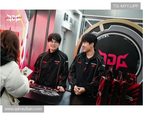 JDG战队与TES展开激烈对决 聚焦LPL顶尖战队的巅峰对抗